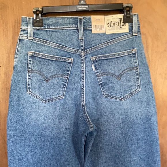 Levi’s high waisted mom jean retro denim size 28 X 27 - Picture 14 of 17
